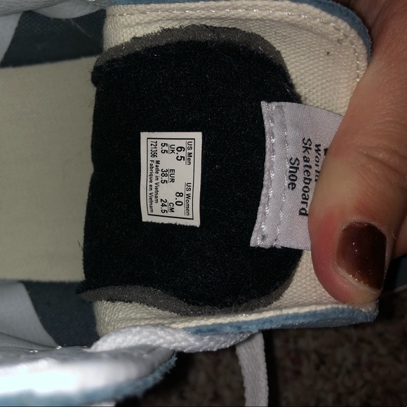 Vans Hightop - Picture 2 of 2